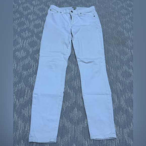 J crew 9" Mid Rise toothpick Jean In White, Size 27 - Picture 5 of 8